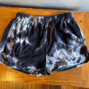 High rise black tie dye lounge shorts